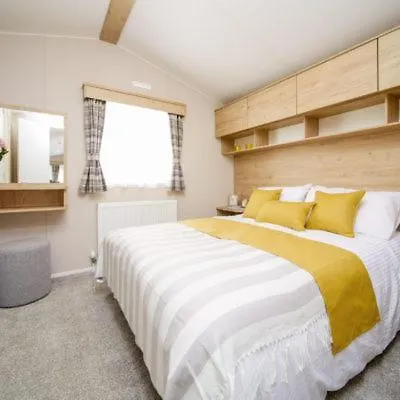 Edwards Holiday Home Blackpool Exterior photo